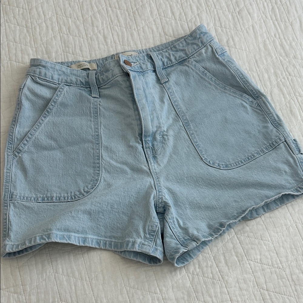 Universal Thread Light Blue Denim High-Rise Women's Shorts